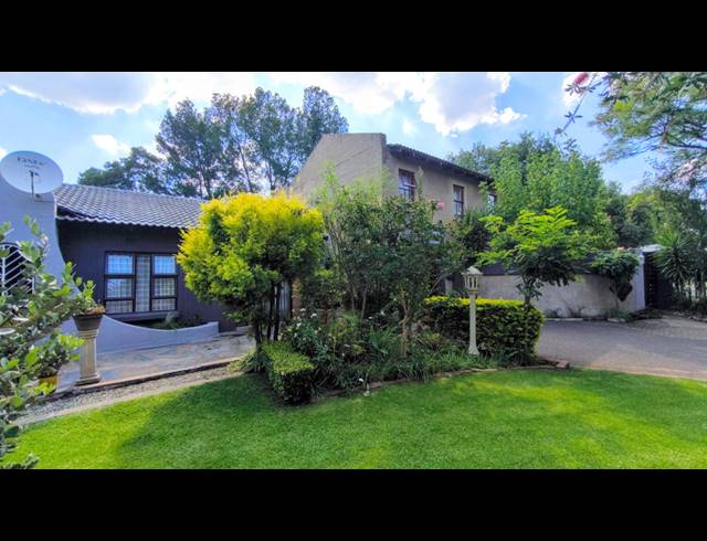 3 BEDROOM HOUSE FOR SALE IN BRACKENHURST